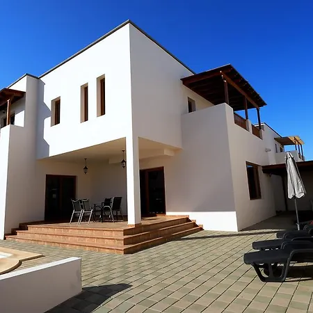 Villa Las Salinas Teguise (Lanzarote)